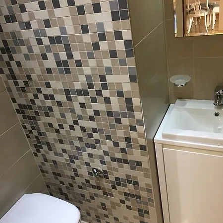 Triton アパート ベオグラード